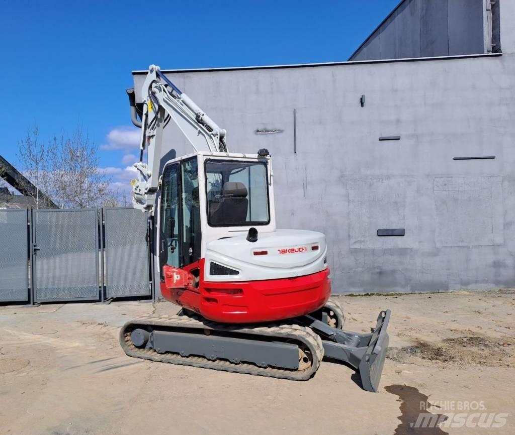 Takeuchi TB260 Mini pelle < 7t