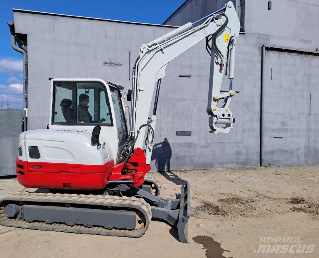 Takeuchi TB260 Mini pelle < 7t