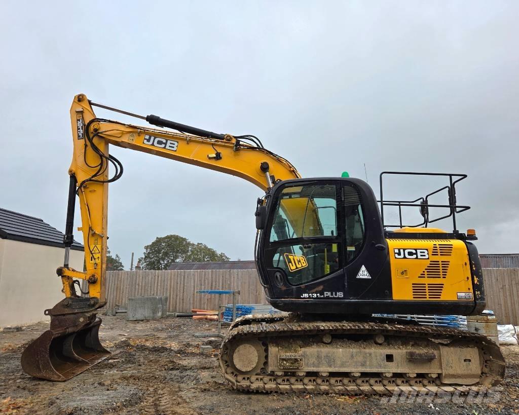 JCB JS 131 LC Pelle sur chenilles