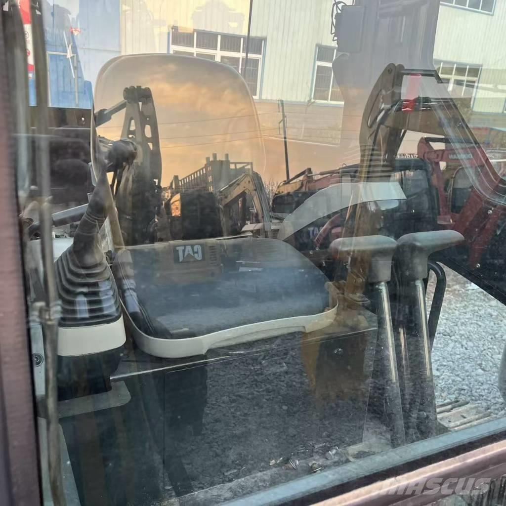 Komatsu PC 40 MR Mini pelle < 7t