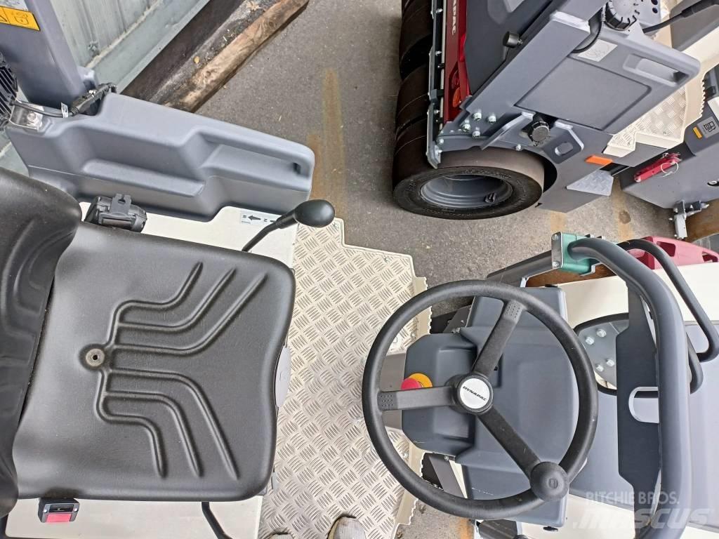 Dynapac CC1200C VI Rouleaux monocylindre