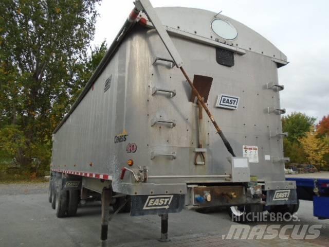 East Mfg GENESIS 40 Remorque benne
