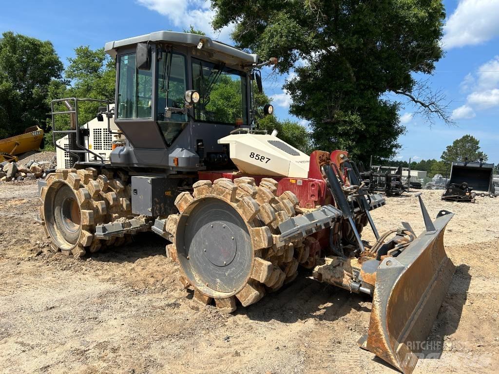 Dynapac CT 3000 Compacteur de sol