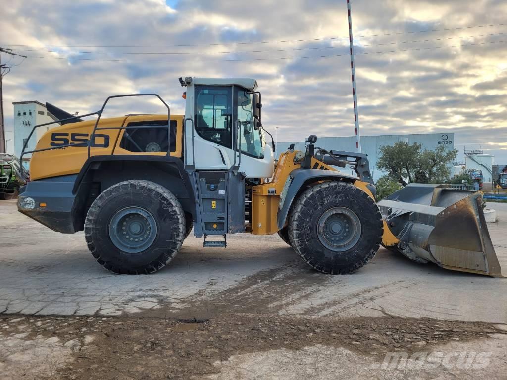 Liebherr L 550 Chargeuse sur pneus