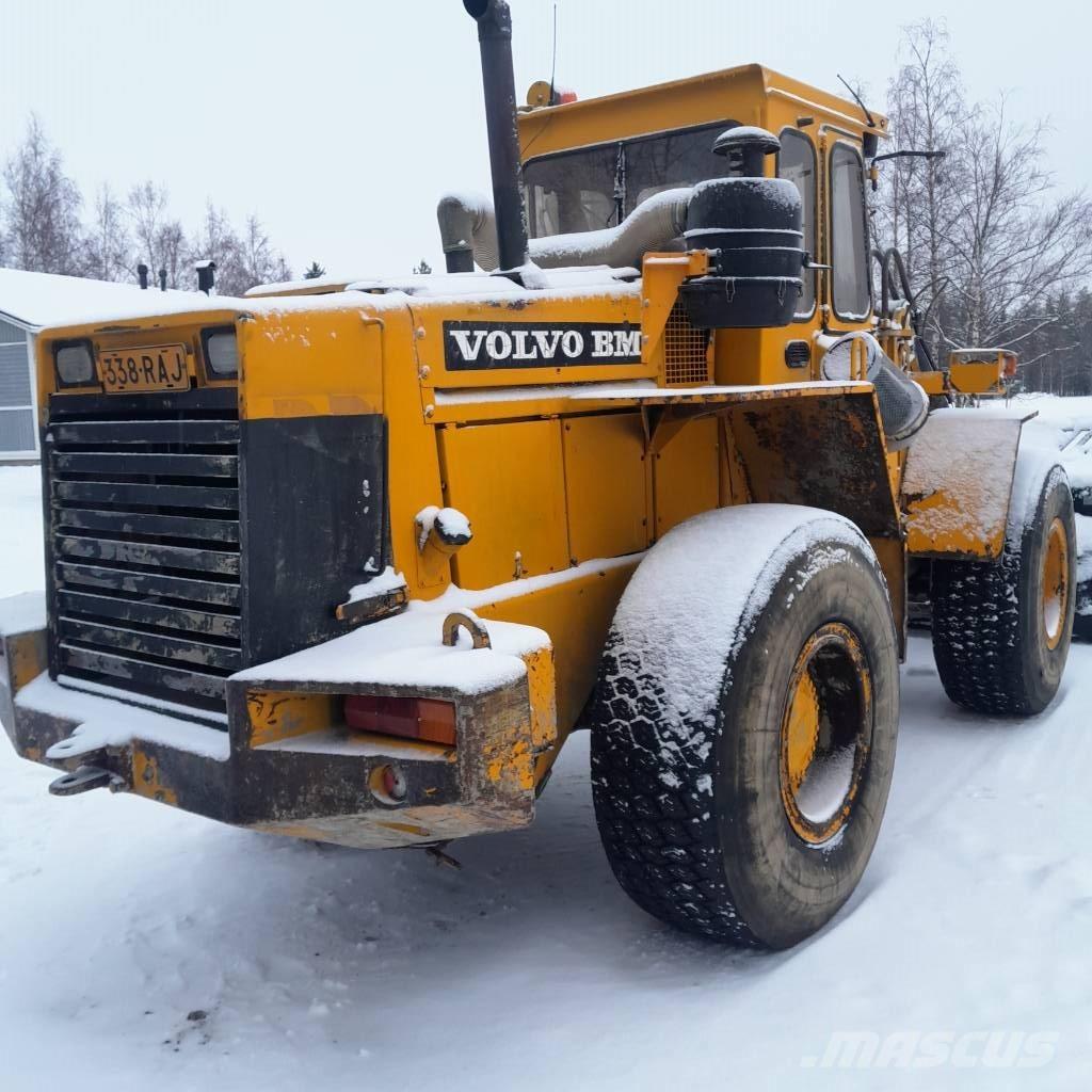 Volvo L 90 Chargeuse sur pneus