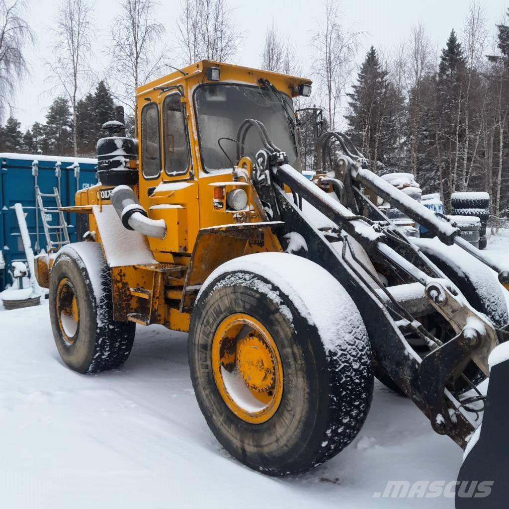 Volvo L 90 Chargeuse sur pneus
