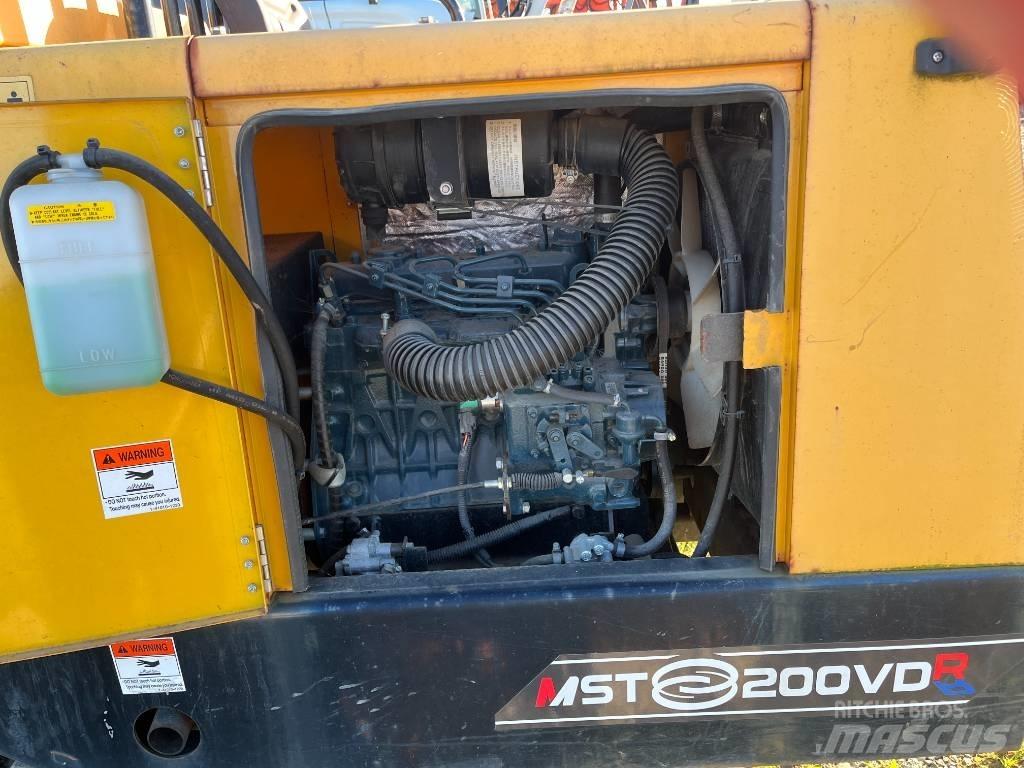 Morooka MST200-VDR Tombereau sur chenilles