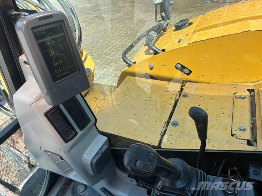 CAT 308 D Mini pelle 7t-12t