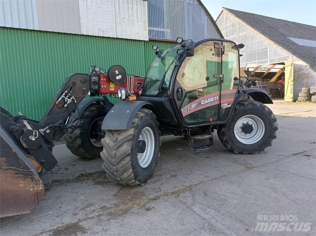 CASE 742 Farmlift Chariot télescopique