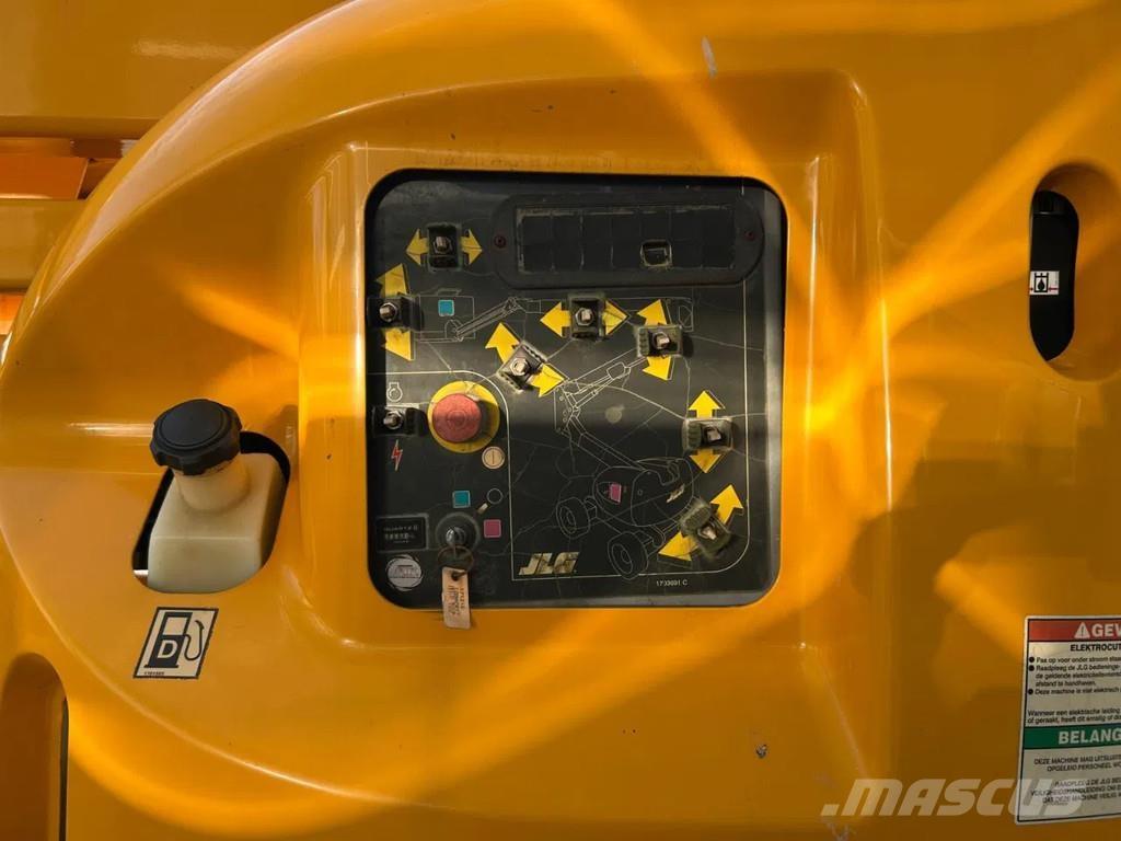 JLG 450AJ Nacelles articulées