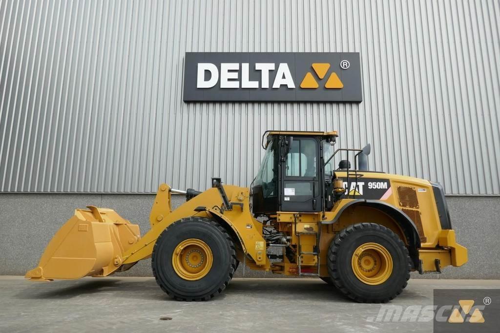CAT 950M Chargeuse sur pneus