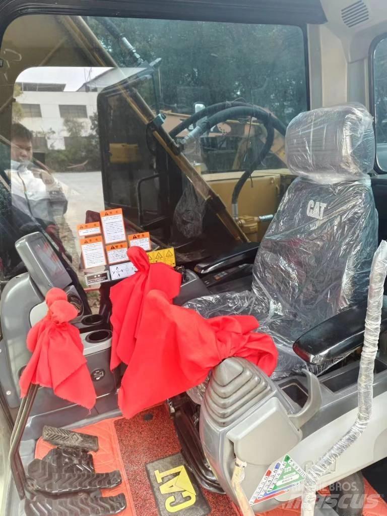 CAT 320 D Pelle sur chenilles