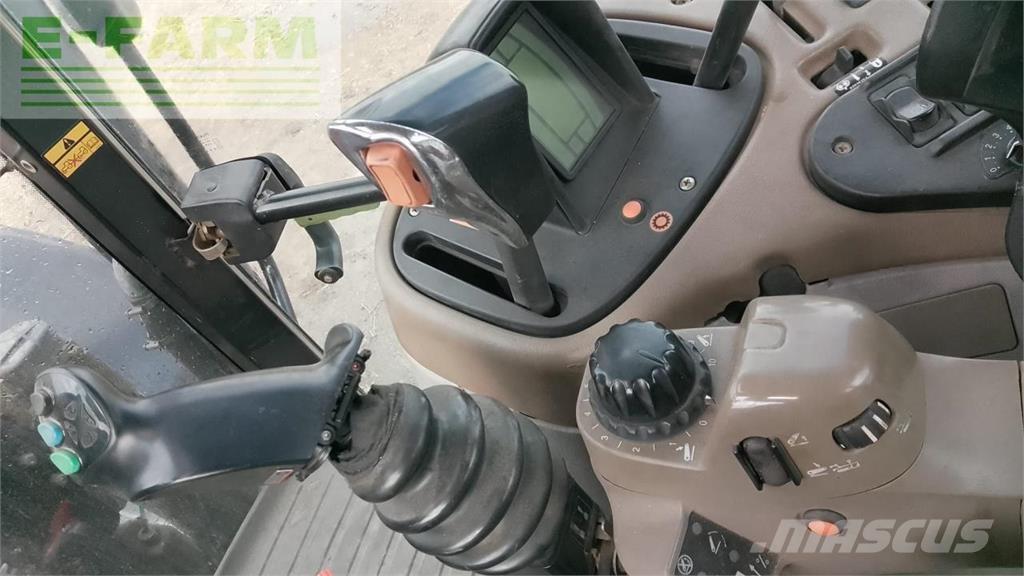 Case IH MXU 135 Tracteur