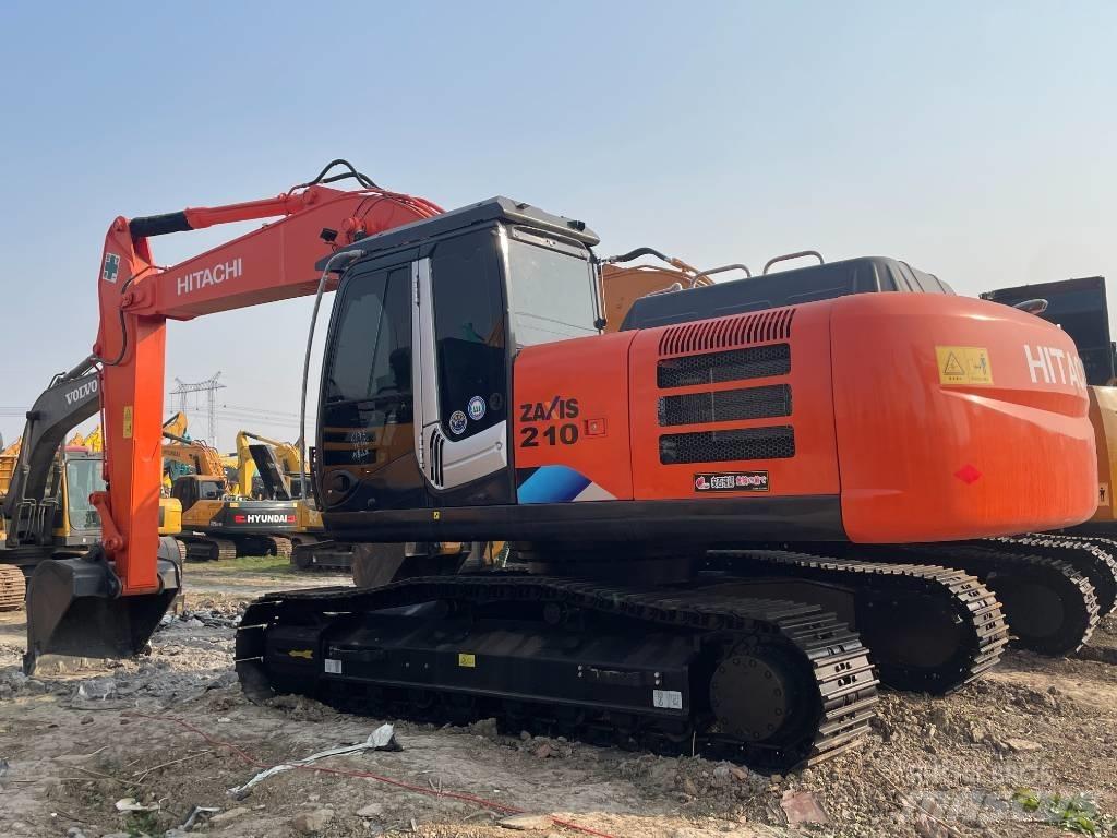 Hitachi 210LC Pelle sur chenilles