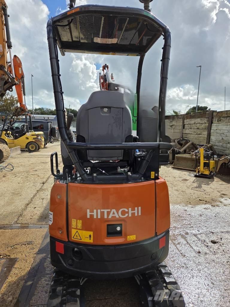 Hitachi ZX 17 U-6 Mini pelle < 7t