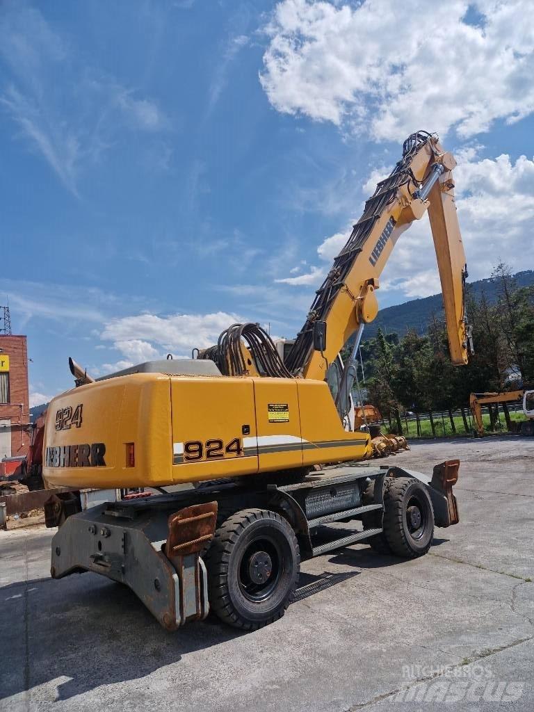 Liebherr A924C Pelle à déchets