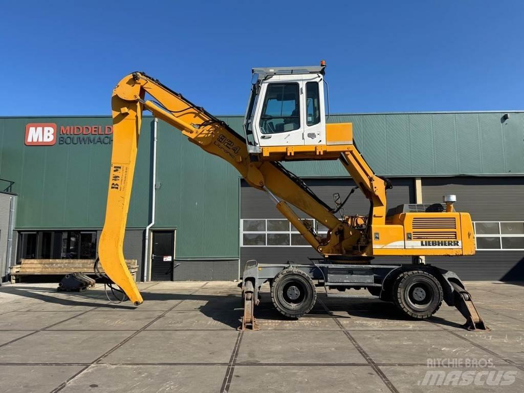 Liebherr A 924 B Pelle à déchets