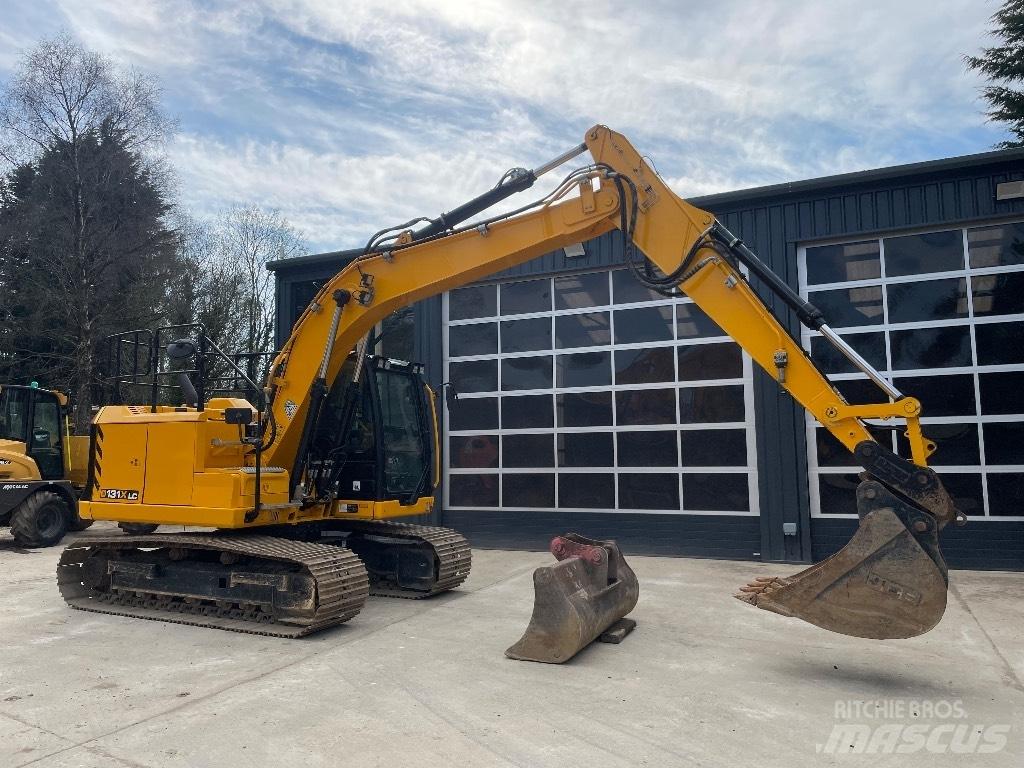 JCB 131 X Pelle sur chenilles