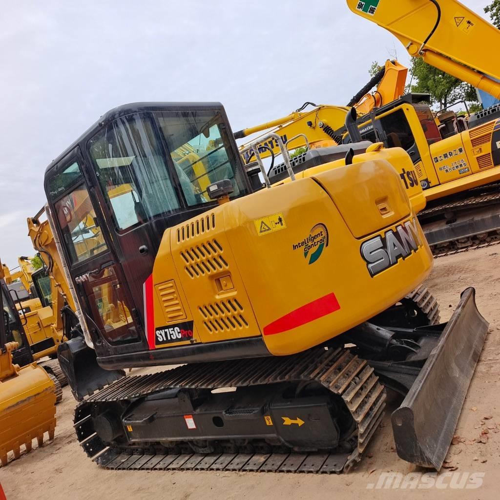 Sany SY 75 C Pelle sur chenilles