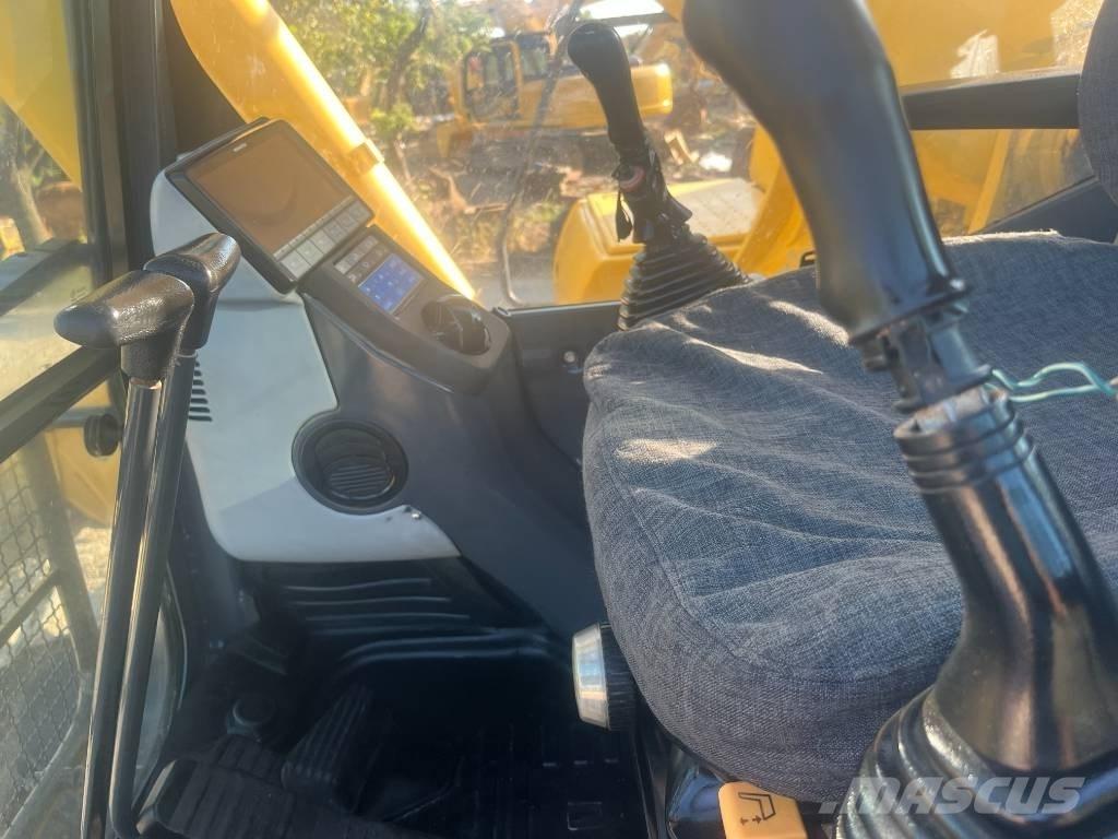 Komatsu PC 450-8 Pelle sur chenilles