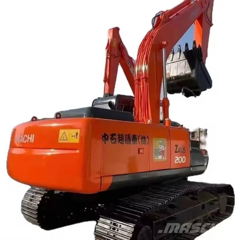 Hitachi ZX 200 Pelle sur chenilles