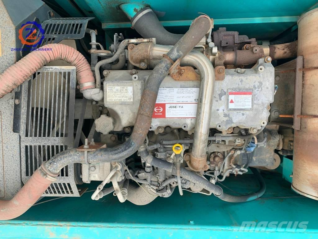 Kobelco SK 260 LC Pelle sur chenilles