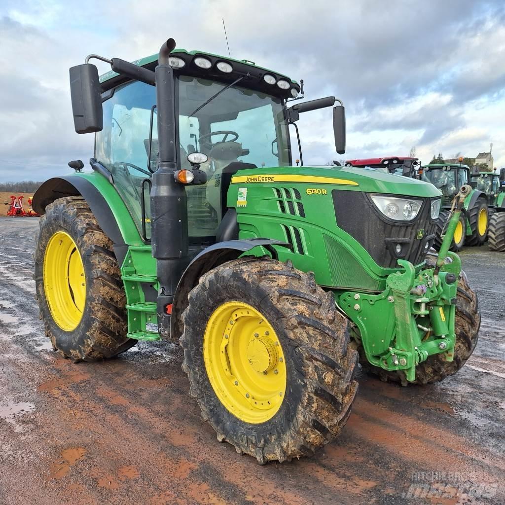 John Deere 6130R Tracteur