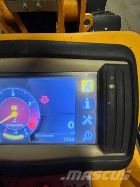 Knikmops KM 250 Chargeuse sur pneus