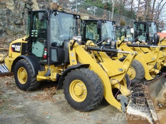 CAT 906 M Chargeuse sur pneus