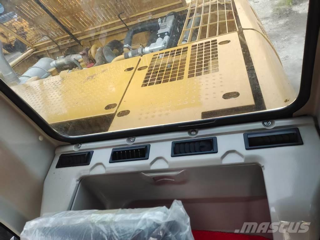 CAT 320 C L Pelle sur chenilles