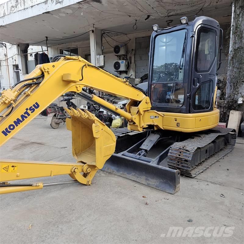 Komatsu PC 40 Mini pelle < 7t
