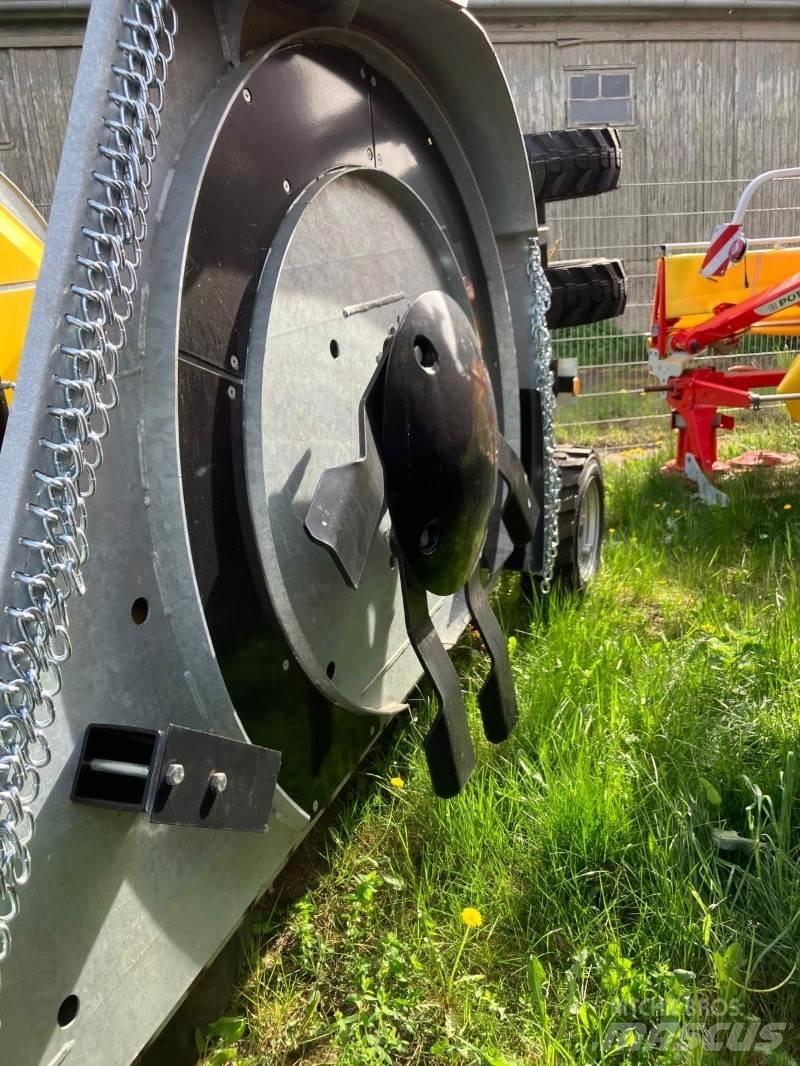 Bednar MZ 4500 Autres matériels de fenaison