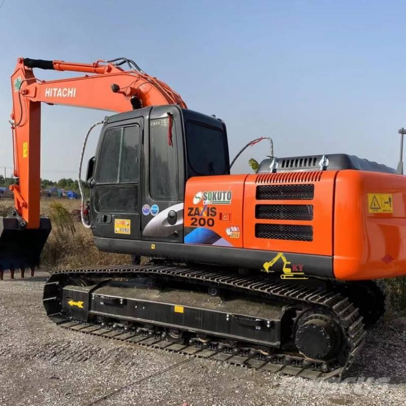 Hitachi 200-3G Pelle sur chenilles