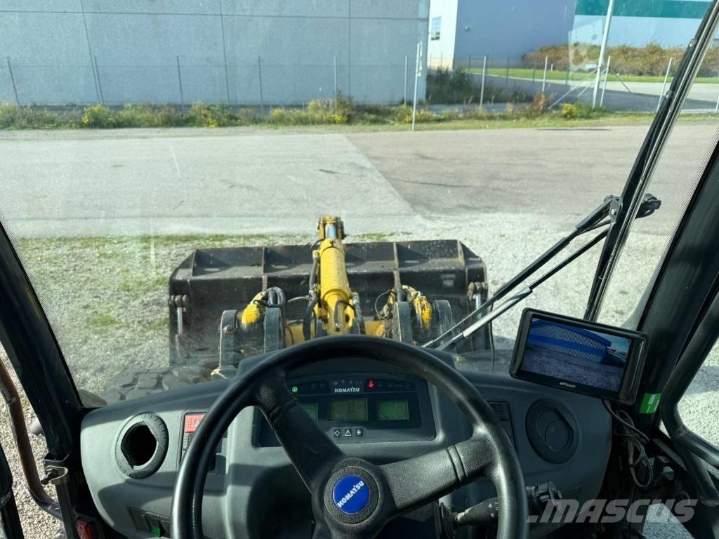 Komatsu WA 100M-7 Chargeuse sur pneus