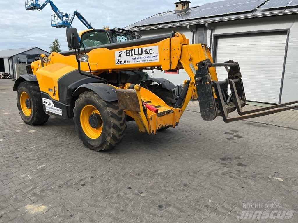 JCB 540-140 Chariot télescopique