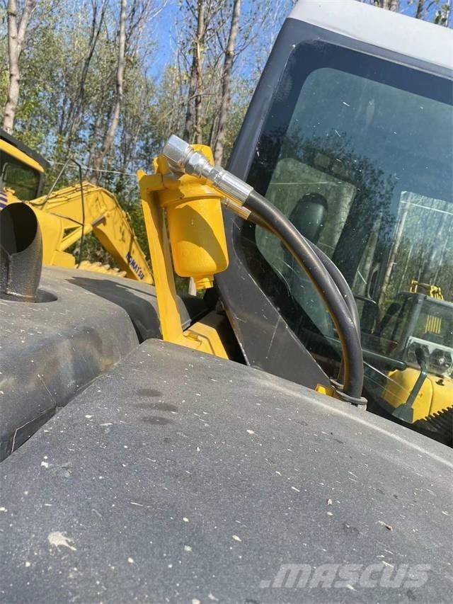 Komatsu pc78us Pelle sur chenilles
