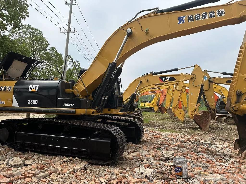 CAT 336 D Pelle sur chenilles
