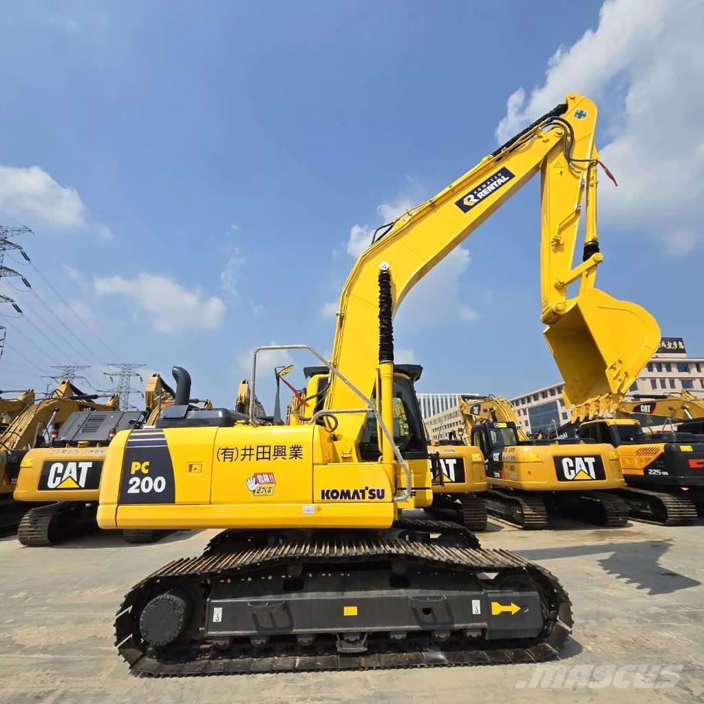 Komatsu PC 200-8 Pelle sur chenilles