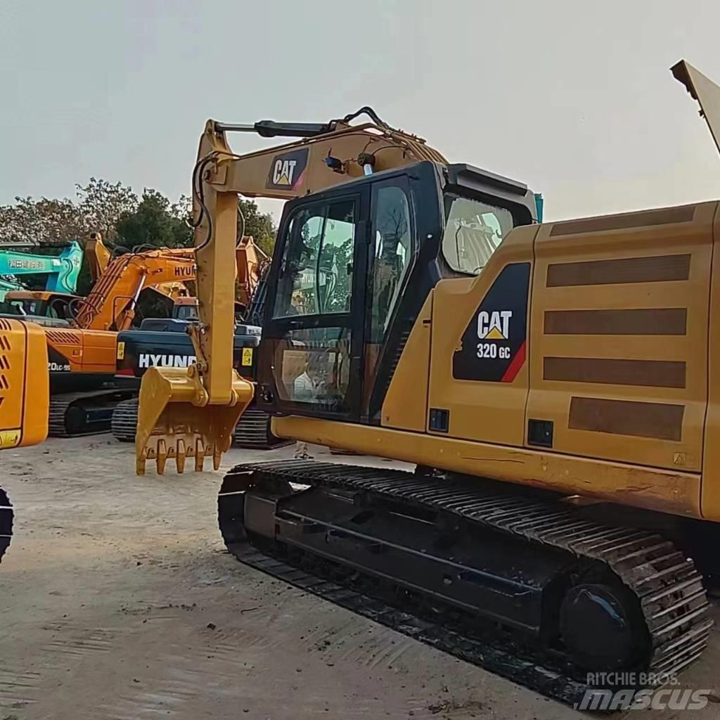 CAT 320GC Pelle sur chenilles