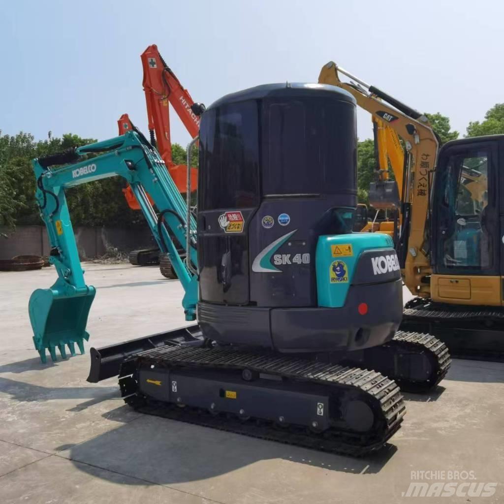 Kobelco SK 40 Mini pelle < 7t