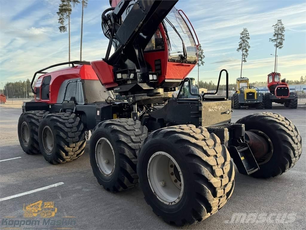 Komatsu 901XC Abatteuse