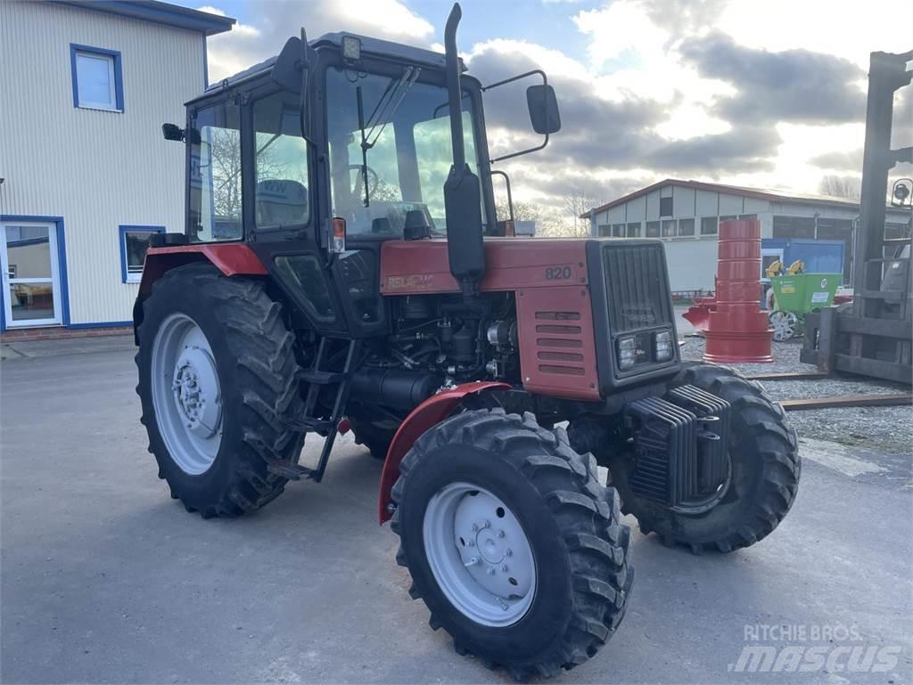 Belarus MTS 820 Tracteur