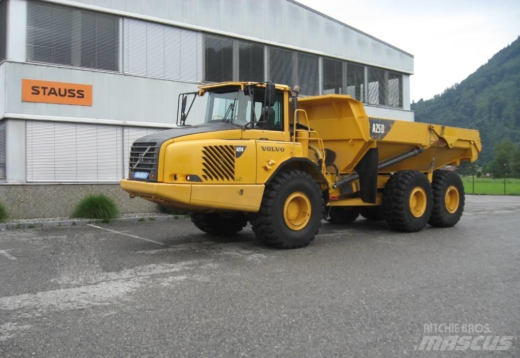 Volvo A 25 D Tombereau articulé