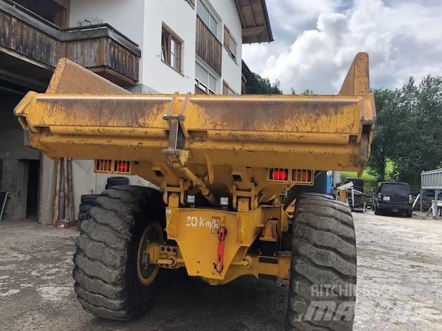 Volvo A 25 D Tombereau articulé