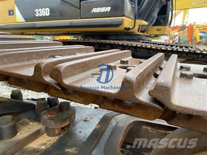 Komatsu PC450-8 Pelle sur chenilles