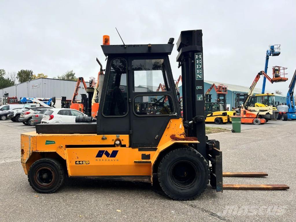 Heden 4450 Chariots diesel
