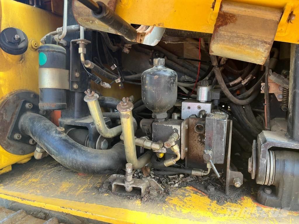 New Holland D180 Bouteurs sur chenilles