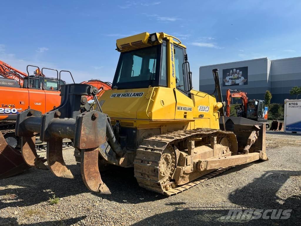 New Holland D180 Bouteurs sur chenilles