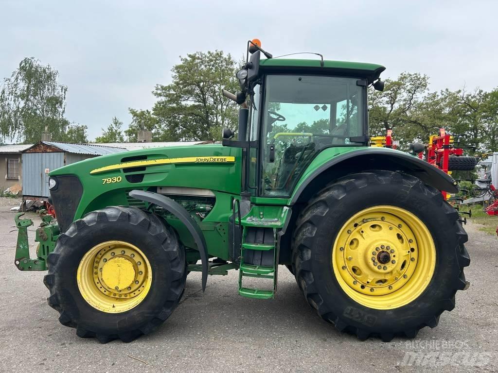 John Deere 7930 Tracteur