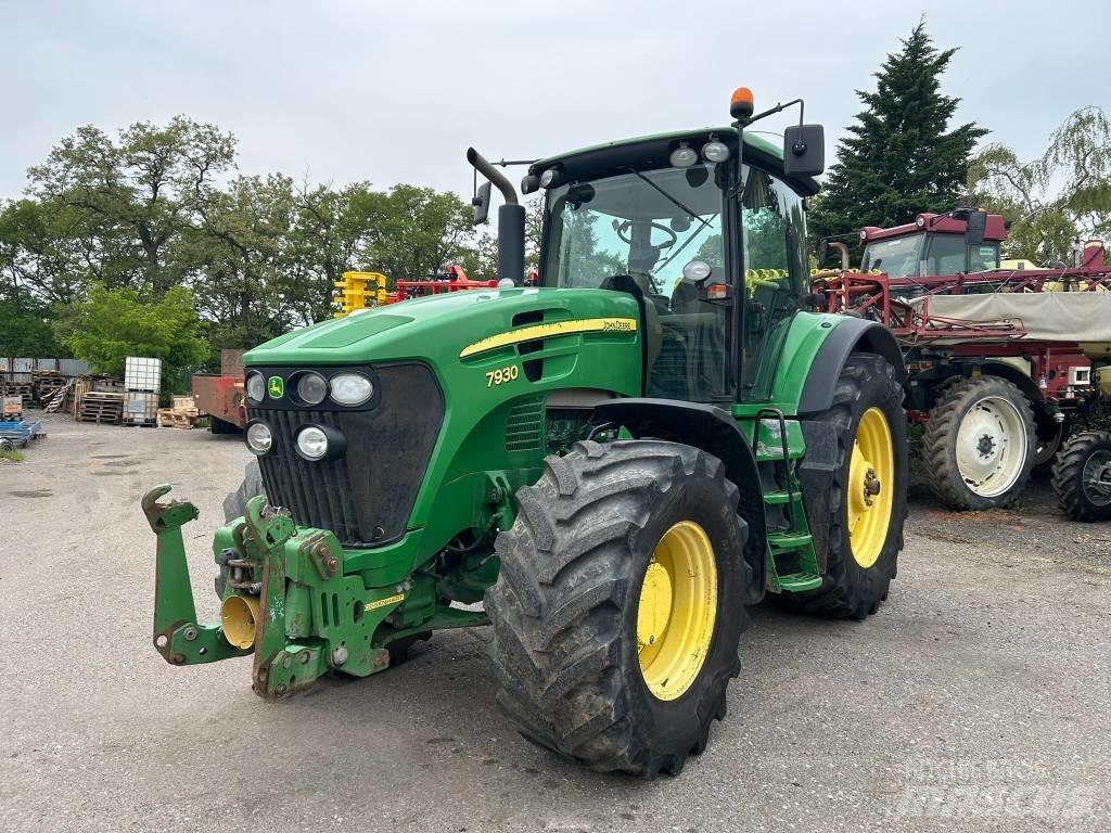 John Deere 7930 Tracteur